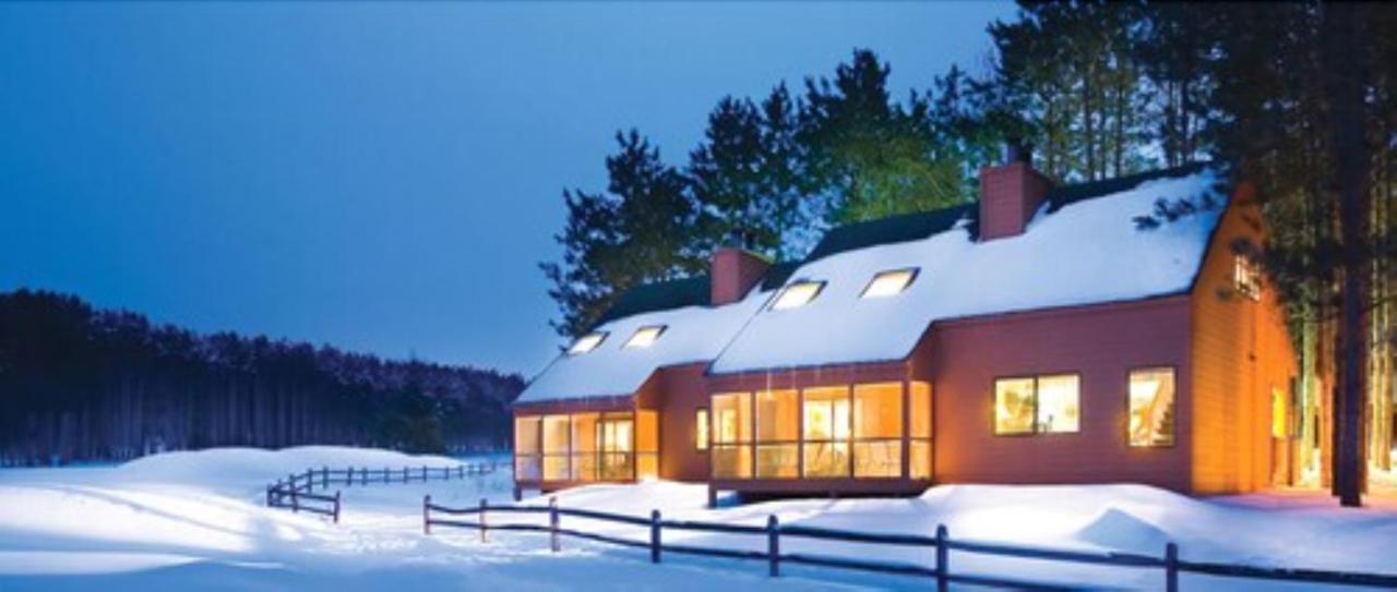 ויסקונסין דלס Bluegreen Vacations Christmas Mountain Village, An Ascend Resort מראה חיצוני תמונה