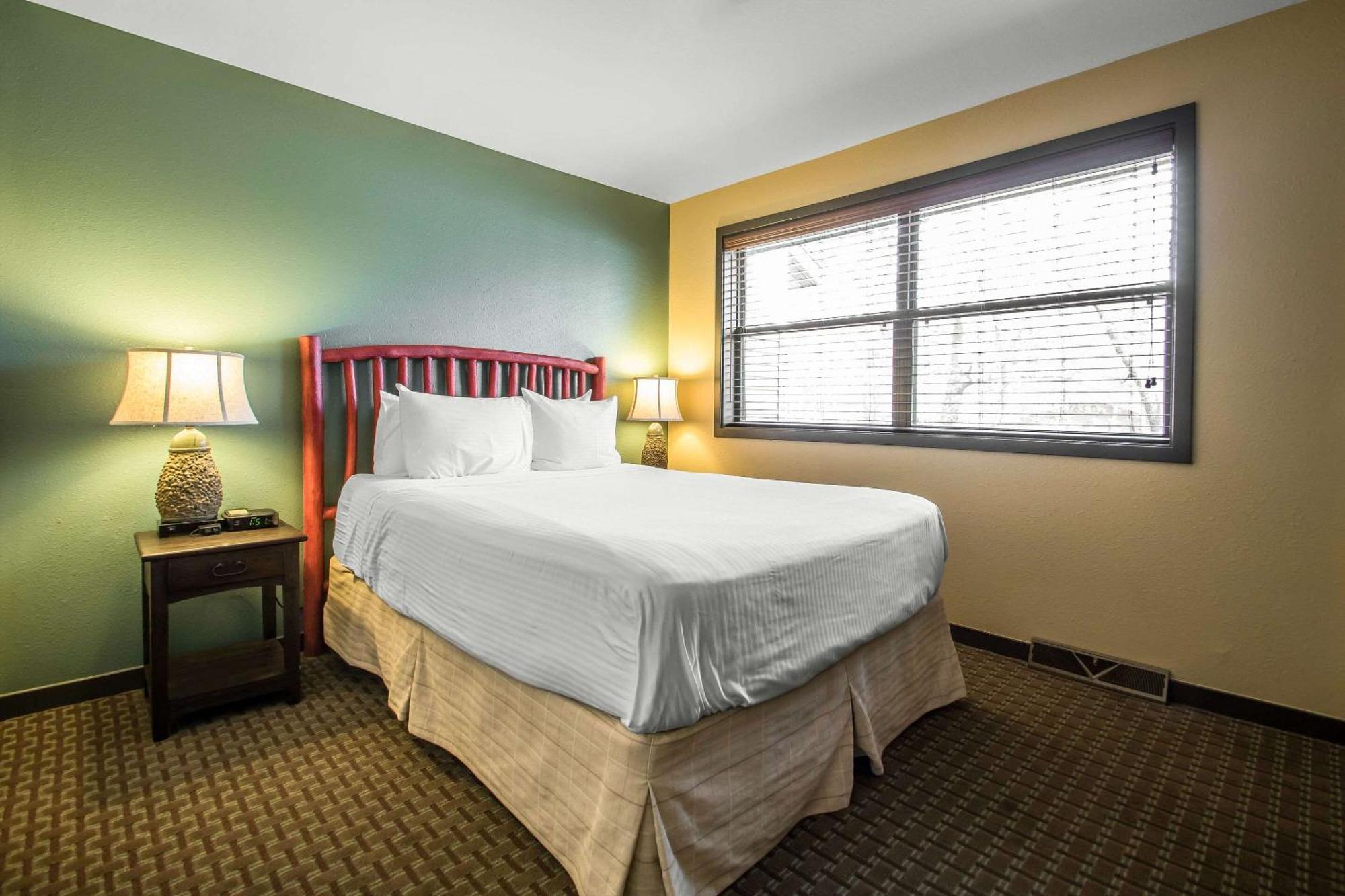 ויסקונסין דלס Bluegreen Vacations Christmas Mountain Village, An Ascend Resort מראה חיצוני תמונה