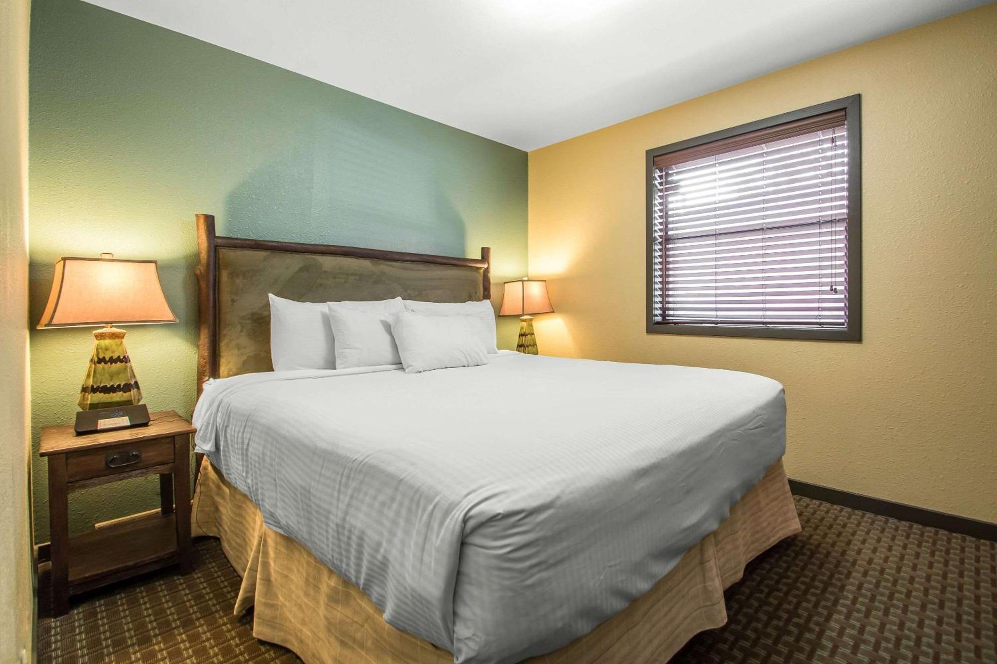 ויסקונסין דלס Bluegreen Vacations Christmas Mountain Village, An Ascend Resort מראה חיצוני תמונה